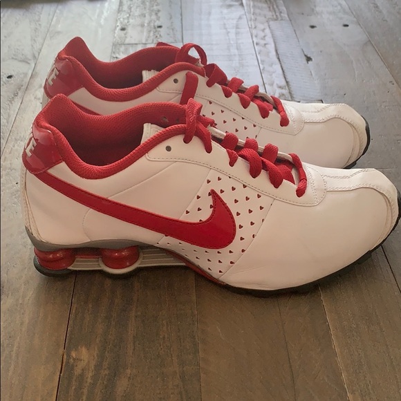 shox tennis shoes